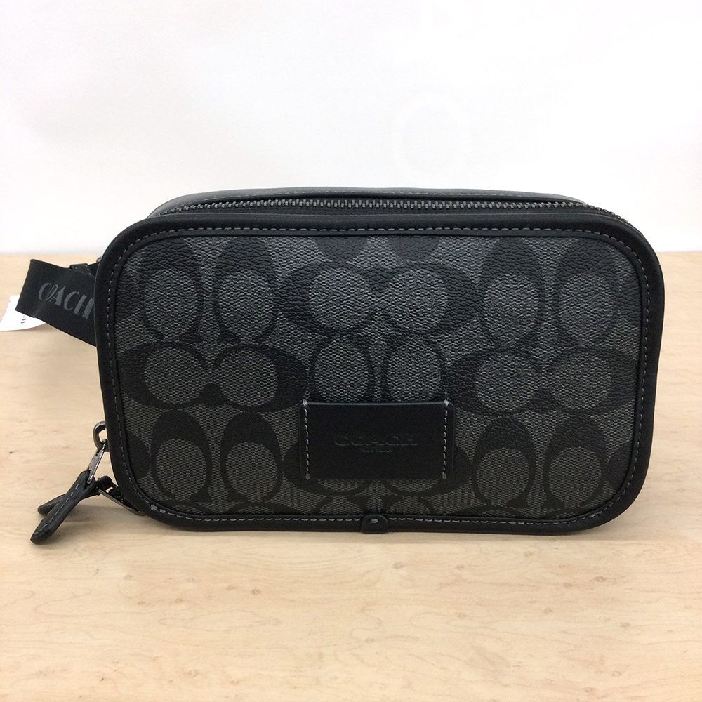 COACHワイアットベルトバッグ･シグネチャーキャンバス