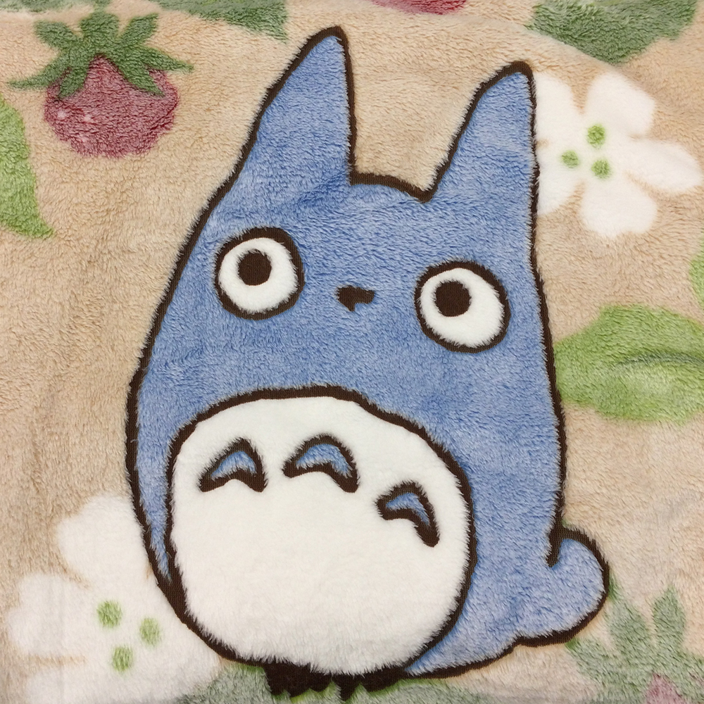 なめらかな触り心地のフランネル素材。