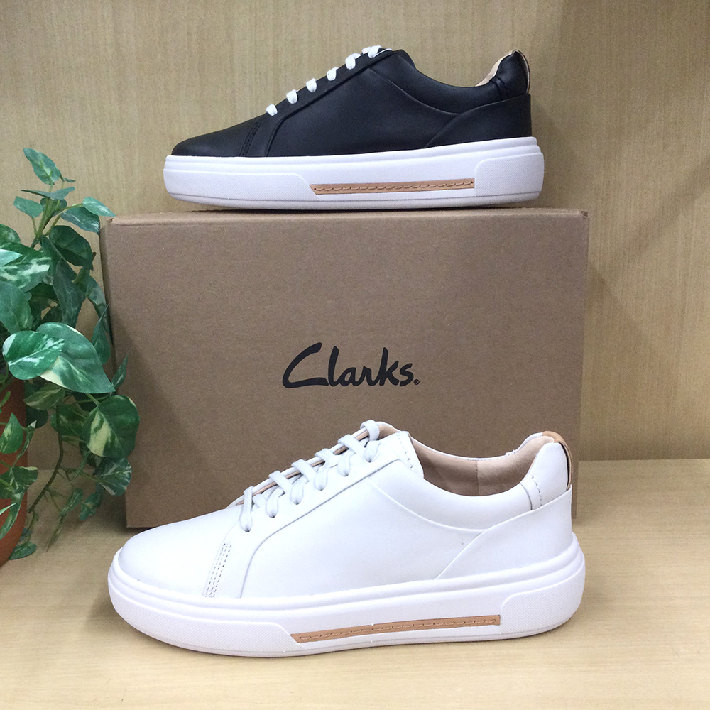 3.5cmの程よい厚底がトレンド感あり！ソールにはレザーのサイドラインがアクセントに。