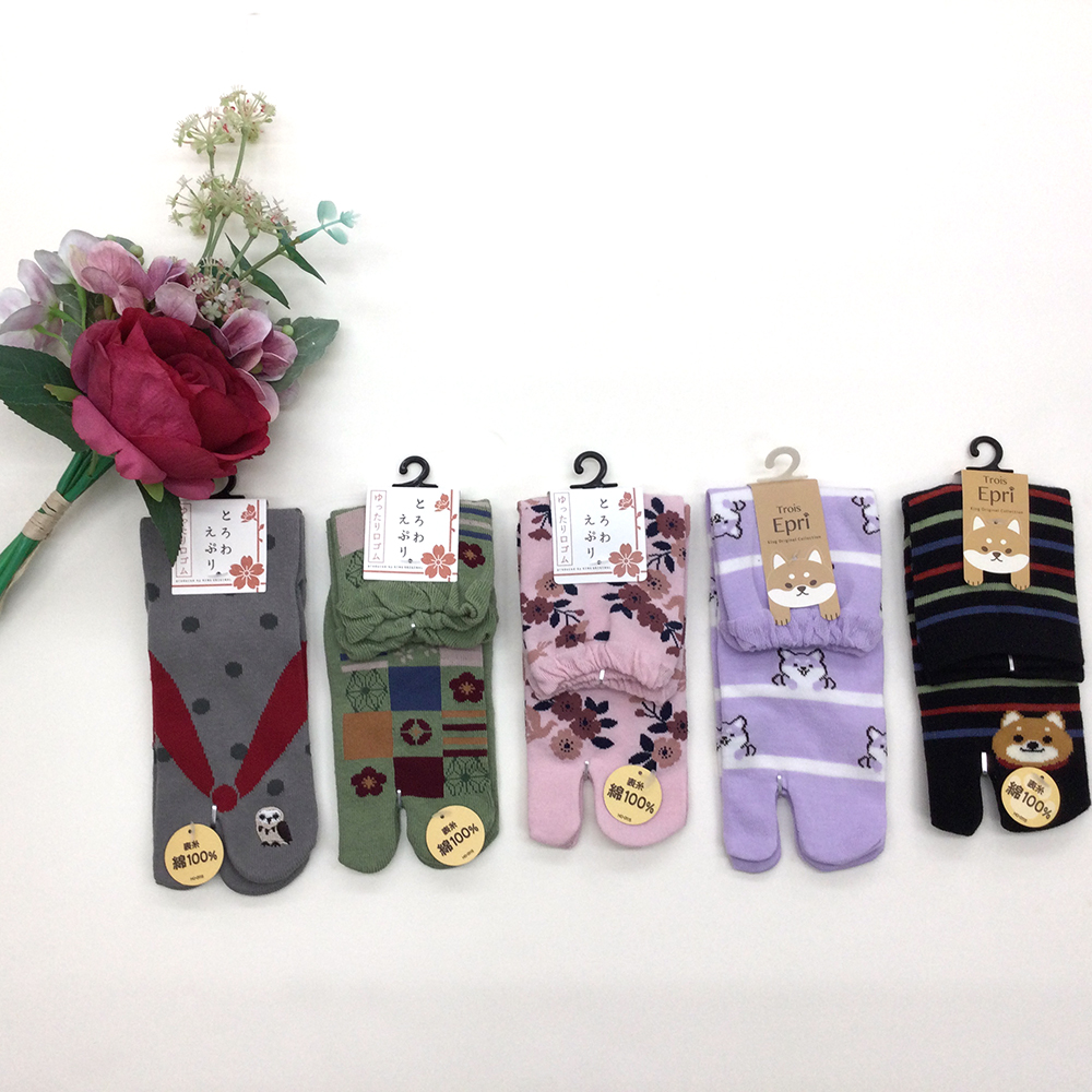 「和」といえば「たびっくす」！可愛い和柄がたくさん♪ふんばりやすいのもポイント高いですよネ