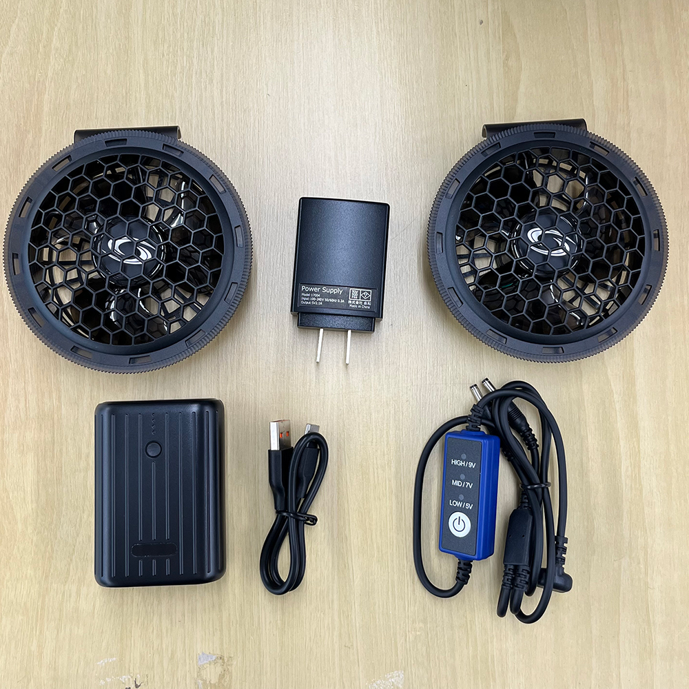 ファン、バッテリー、充電器、コントローラーが全て揃ったコンプリートセット。